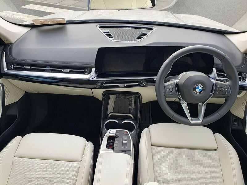 More views of BMW X1