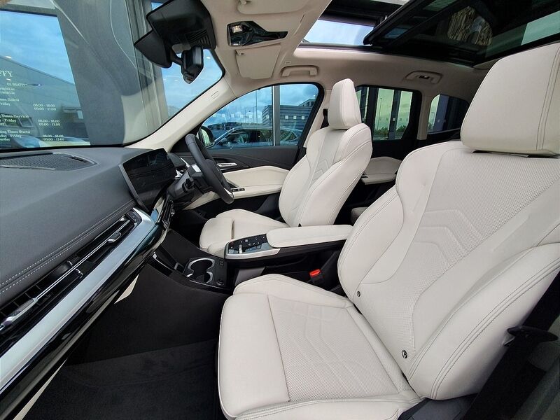 More views of BMW X1