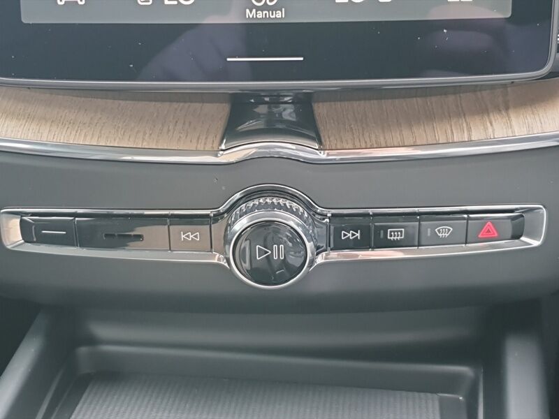 More views of Volvo XC60