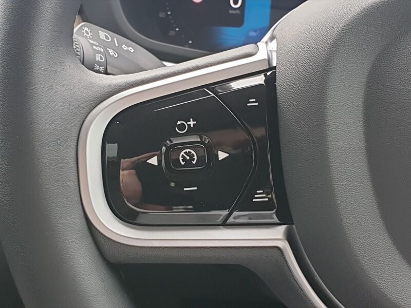 More views of Volvo XC60
