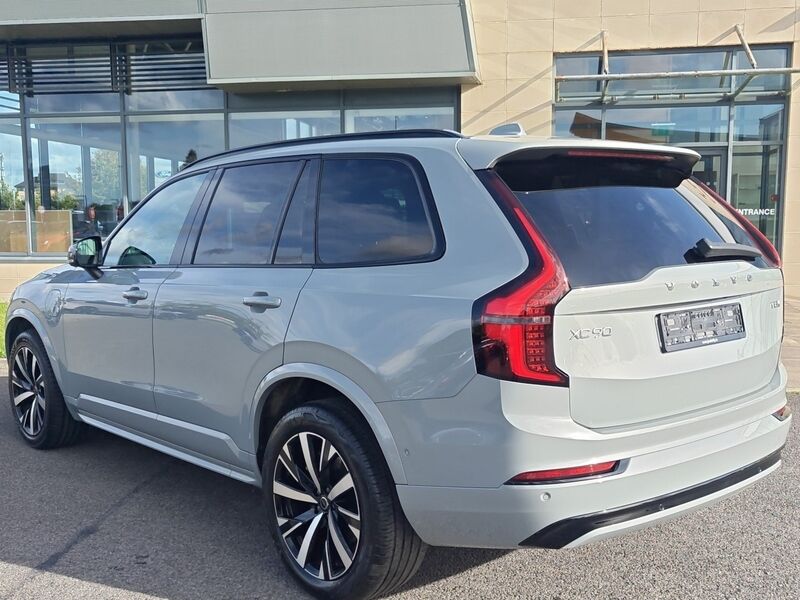More views of Volvo XC90