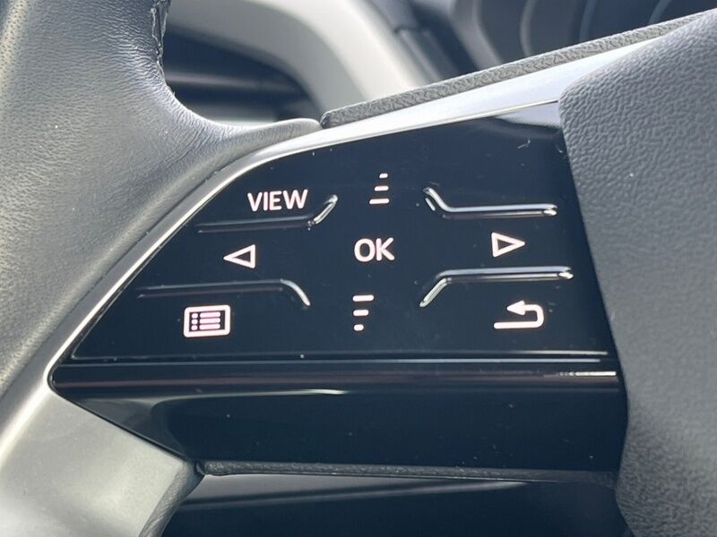 More views of Audi Q4 e-tron