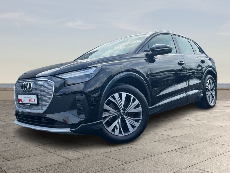 More views of Audi Q4 e-tron