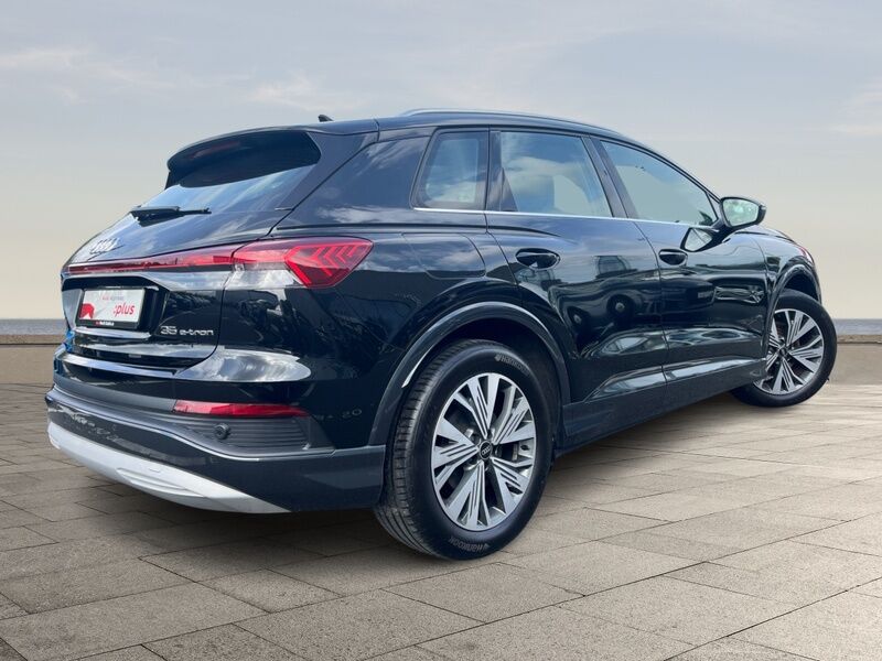More views of Audi Q4 e-tron