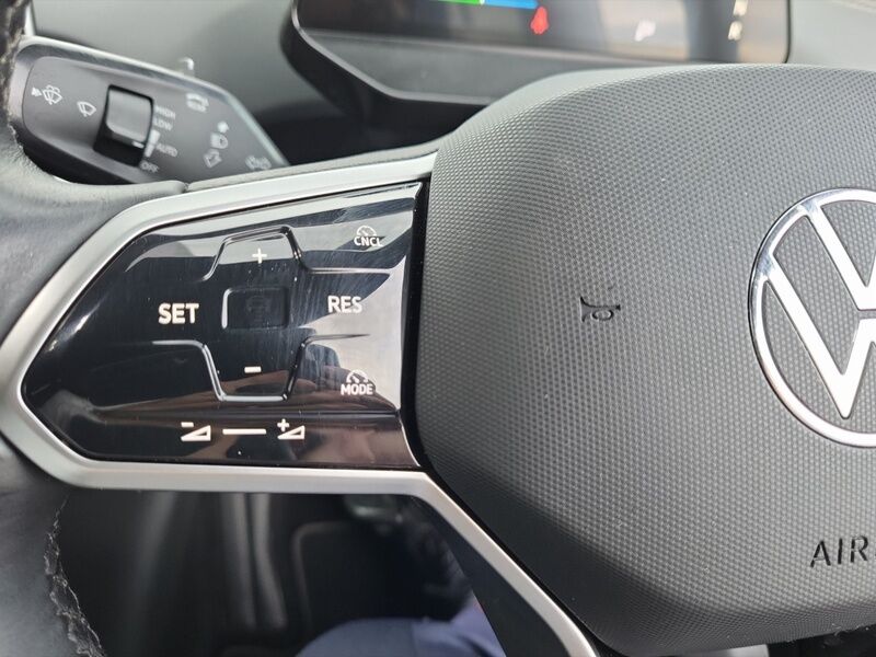 More views of Volkswagen ID.4