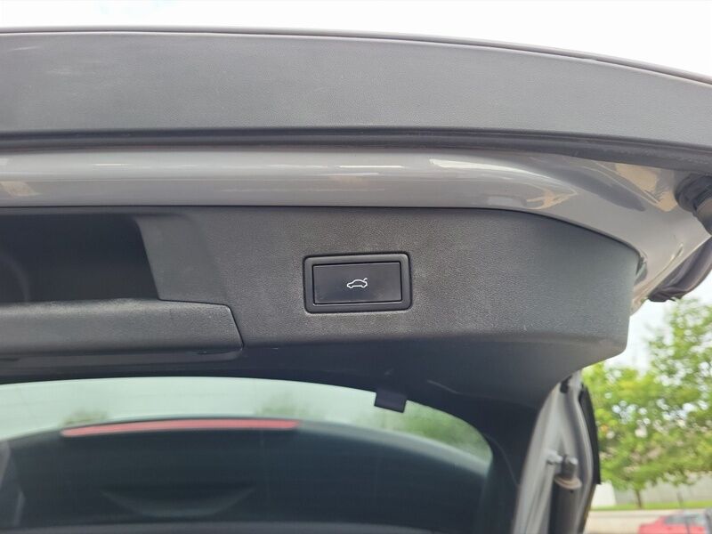 More views of Volkswagen ID.4