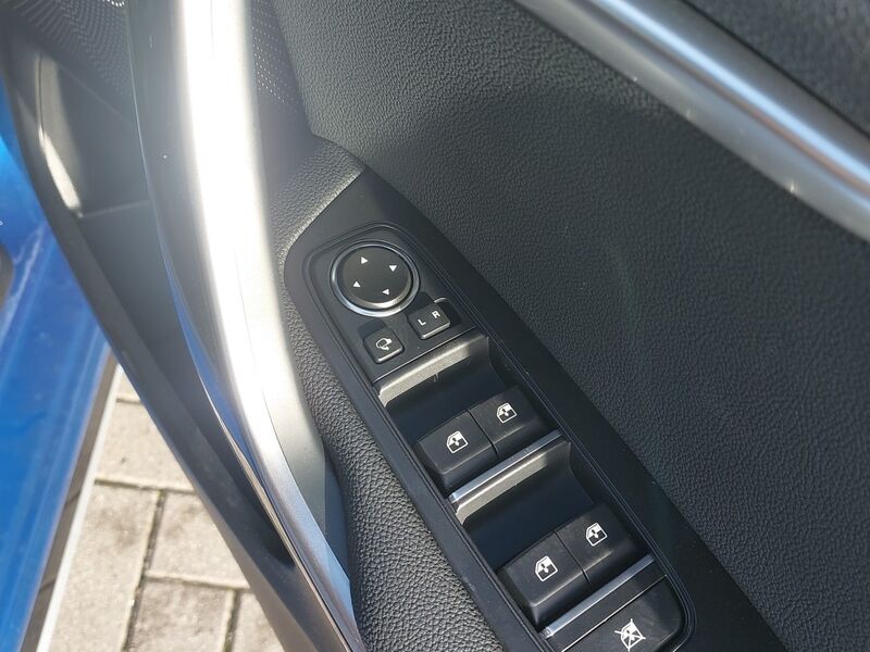 More views of Kia Ceed