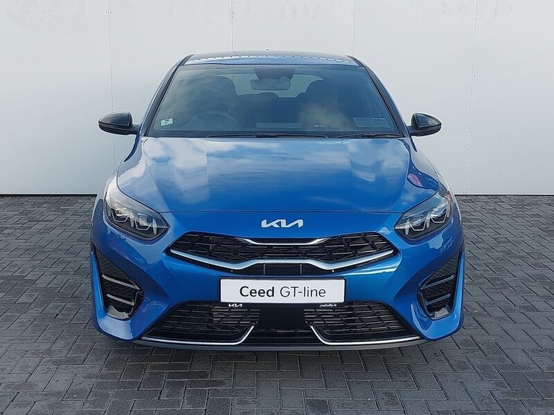 More views of Kia Ceed