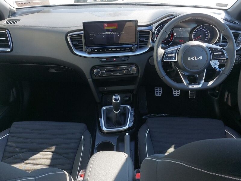 More views of Kia Ceed