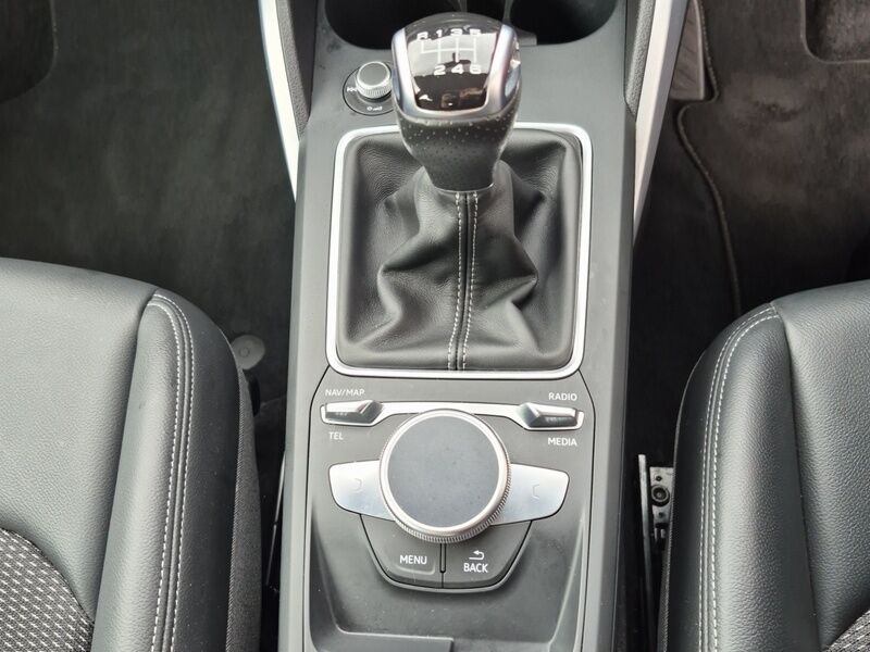 More views of Audi Q2