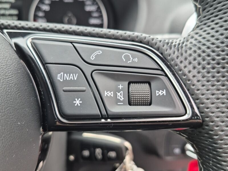 More views of Audi Q2