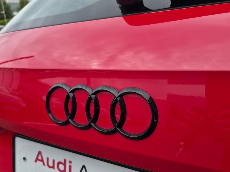 More views of Audi Q2