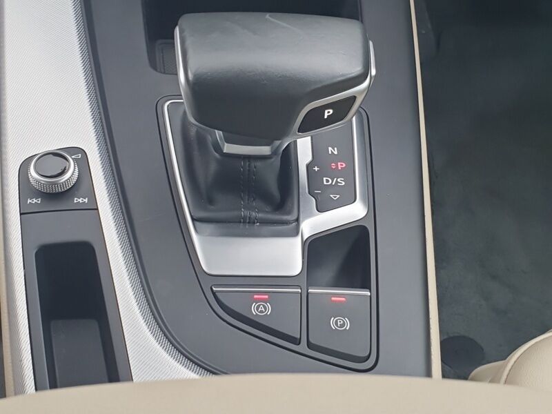 More views of Audi A4