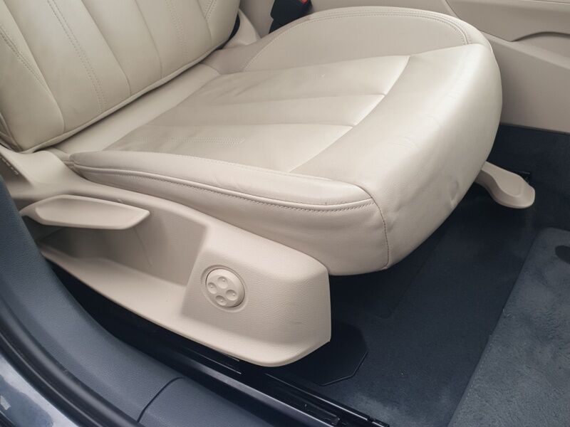 More views of Audi A4