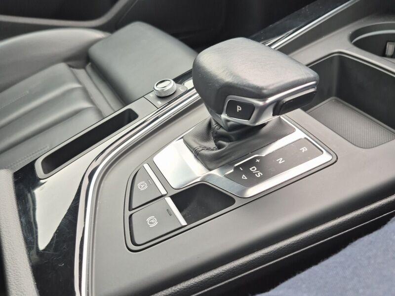 More views of Audi A4