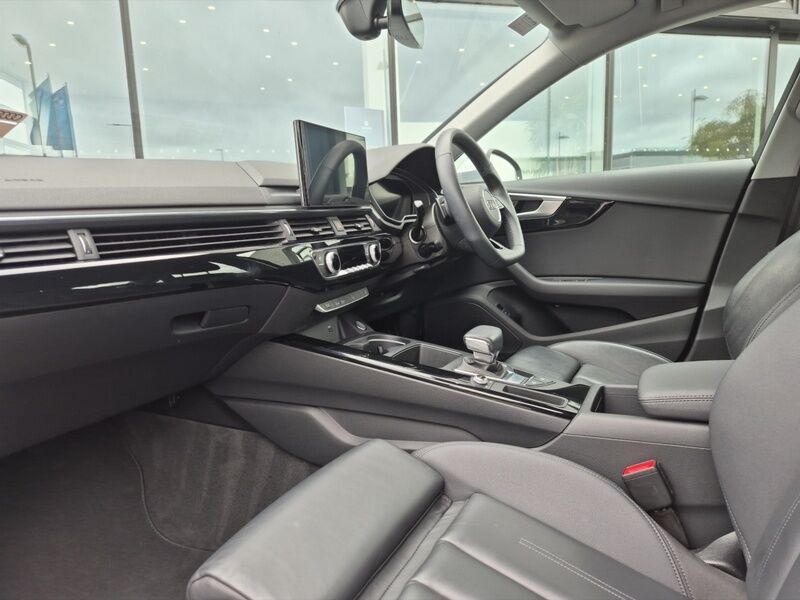More views of Audi A4
