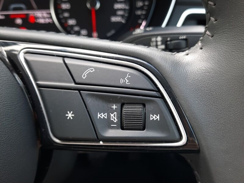 More views of Audi A4