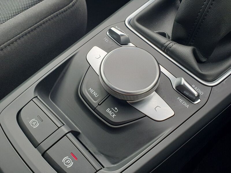 More views of Audi Q2