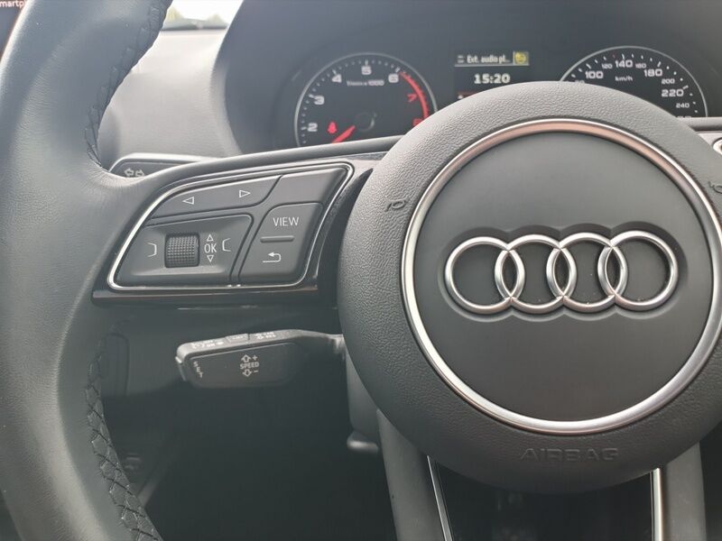 More views of Audi Q2