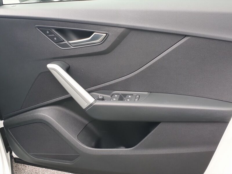 More views of Audi Q2