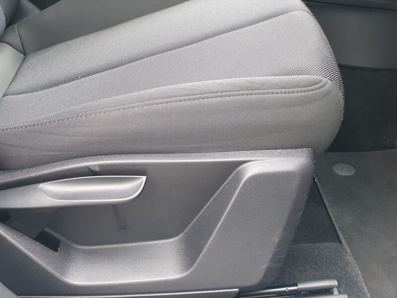 More views of Audi Q2