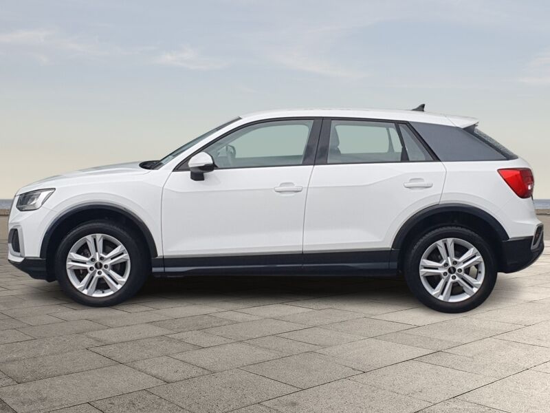 More views of Audi Q2