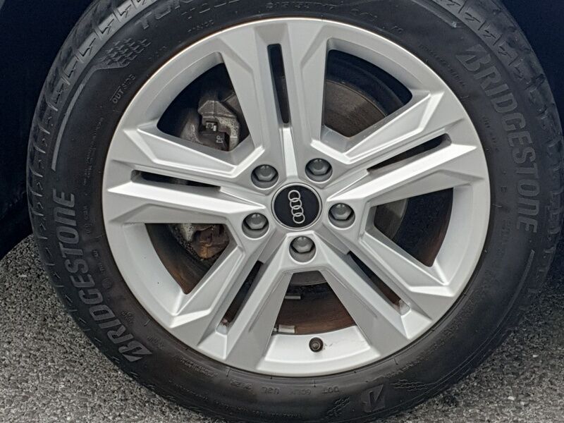 More views of Audi Q2