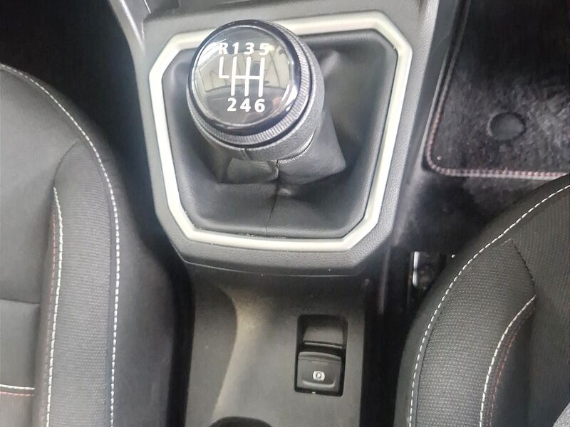 More views of Dacia Jogger