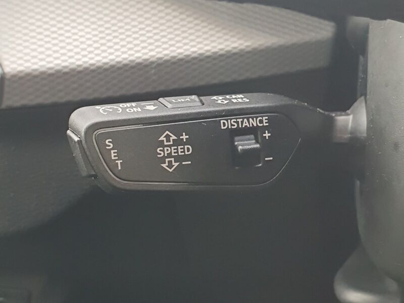 More views of Audi Q2