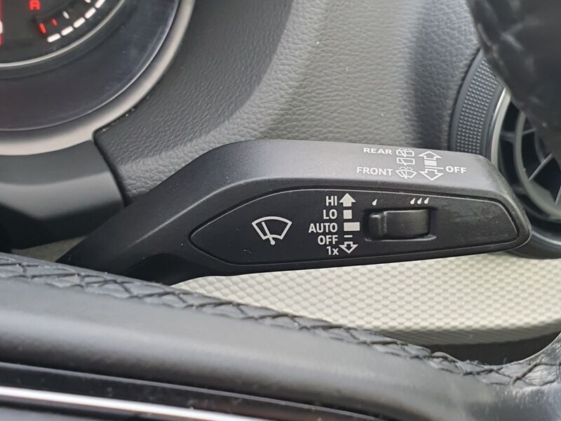 More views of Audi Q2