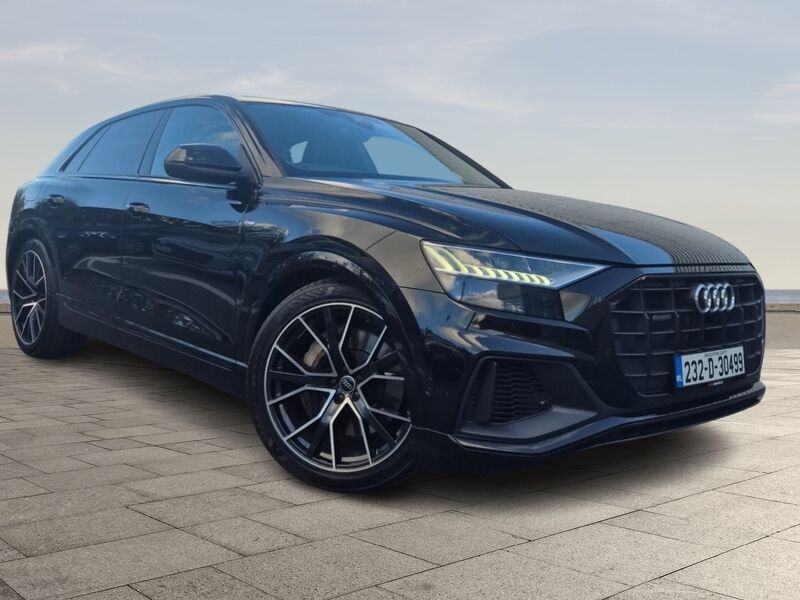 More views of Audi Q8