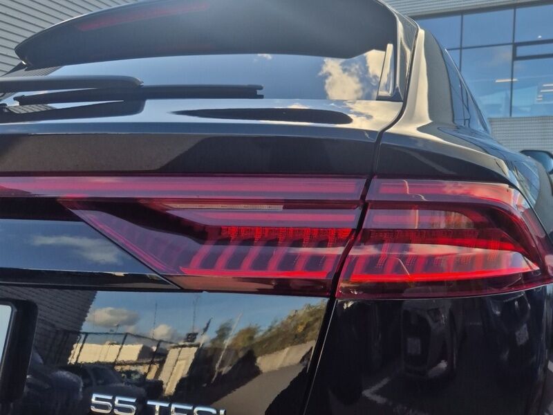 More views of Audi Q8