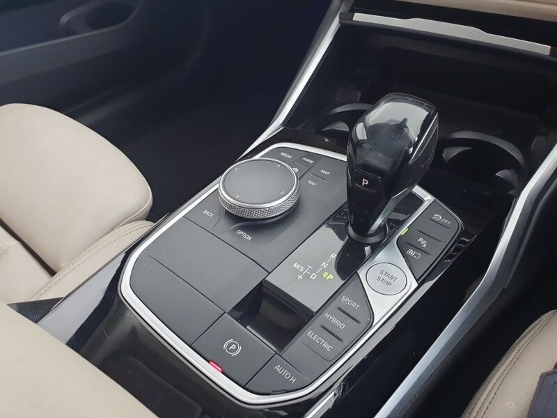 More views of BMW 3-Series
