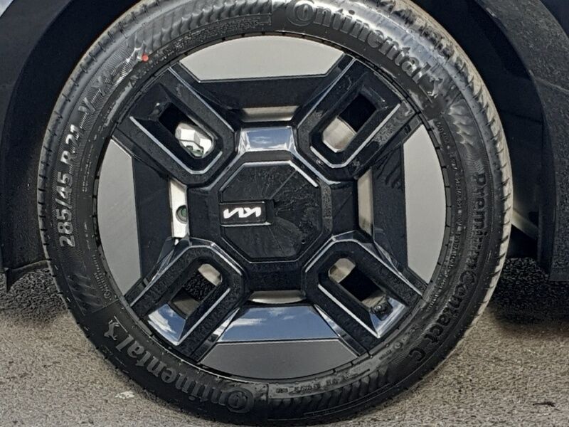 More views of Kia EV9
