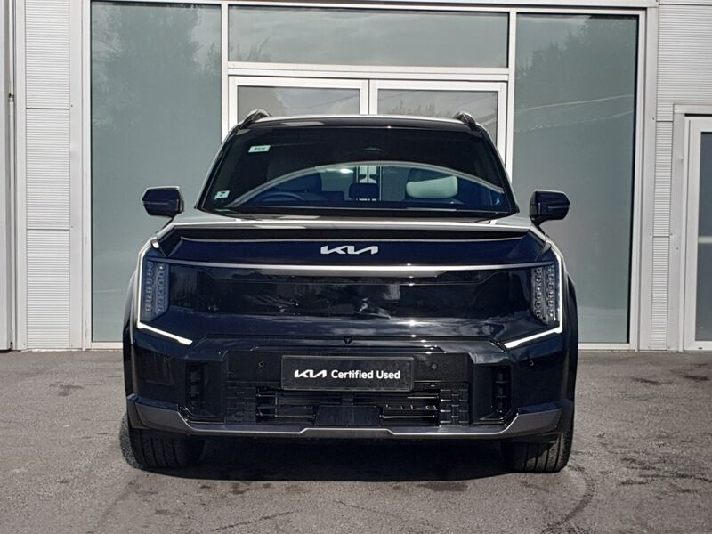 More views of Kia EV9
