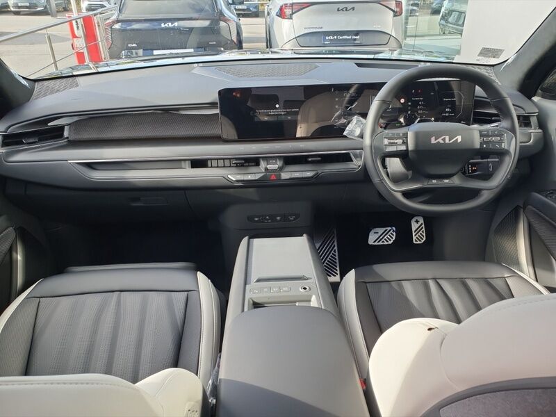 More views of Kia EV9