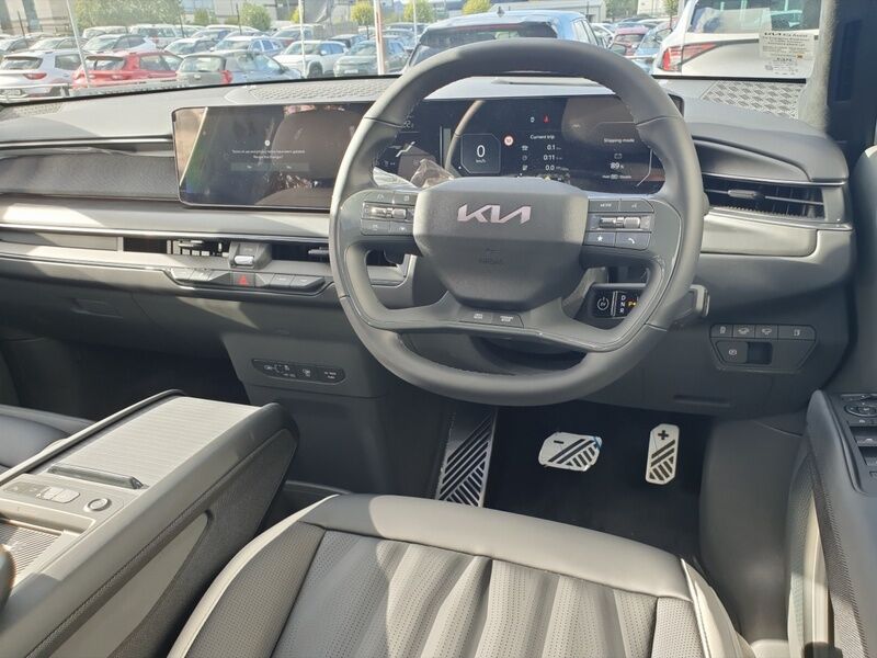 More views of Kia EV9