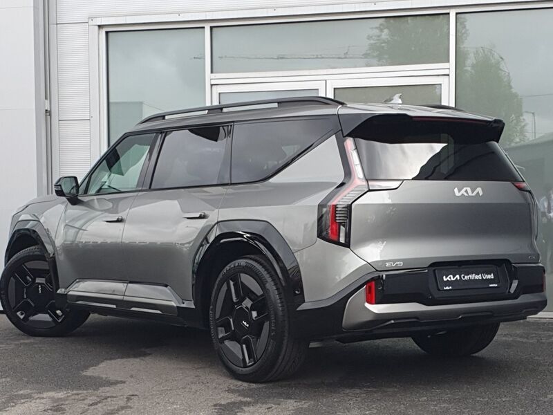 More views of Kia EV9