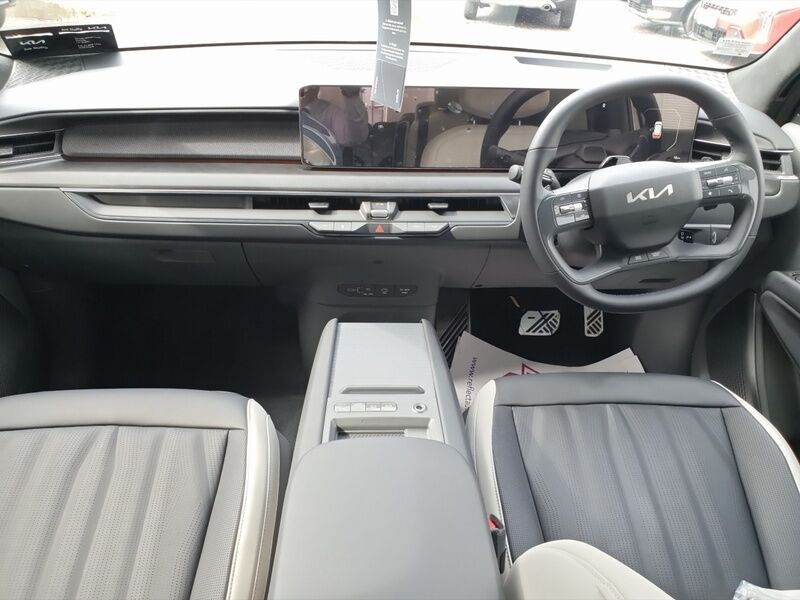 More views of Kia EV9