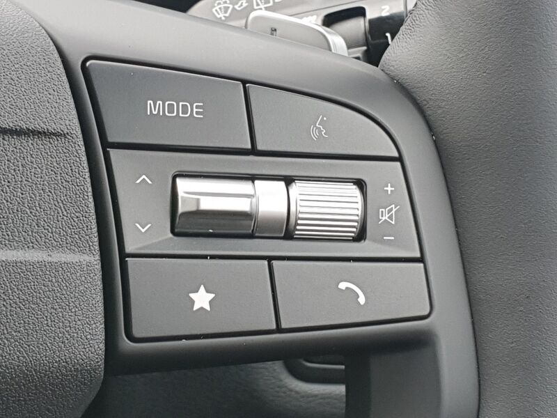 More views of Kia Sportage