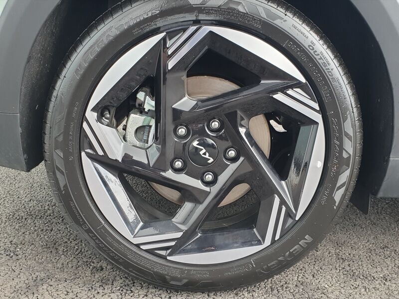 More views of Kia K4