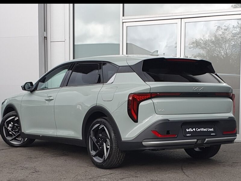 More views of Kia K4
