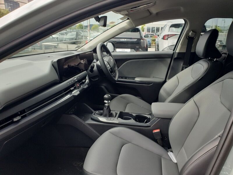 More views of Kia K4