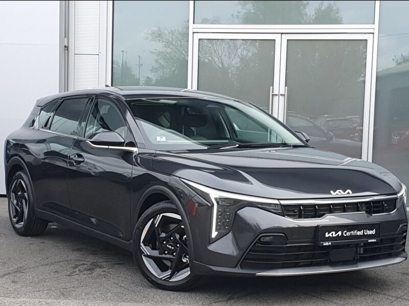 More views of Kia K4