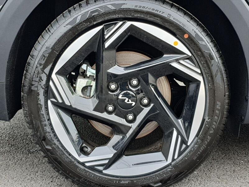 More views of Kia K4
