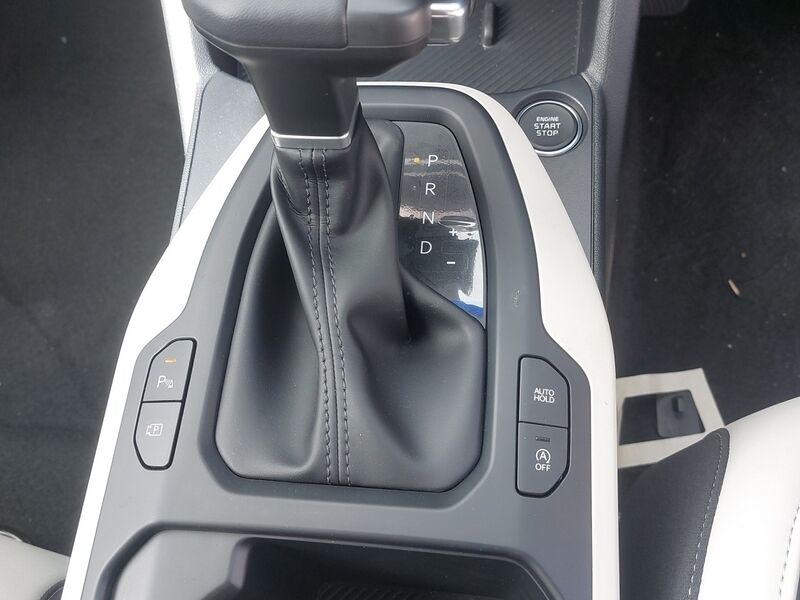 More views of Kia K4