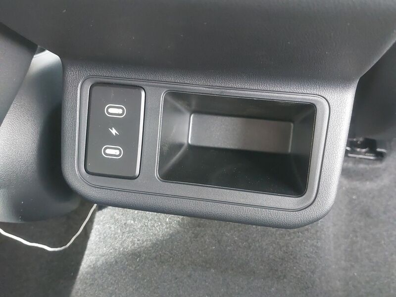 More views of Kia K4