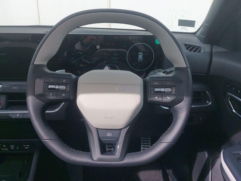 More views of Kia K4