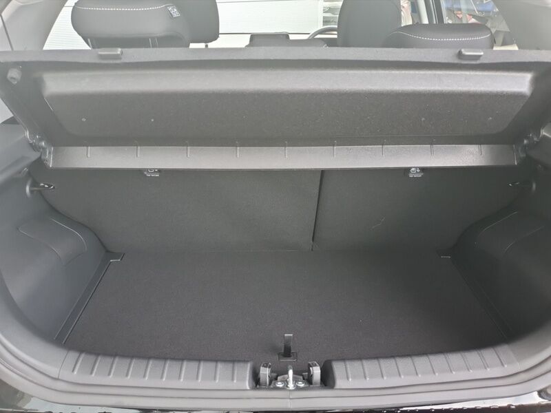 More views of Kia Picanto