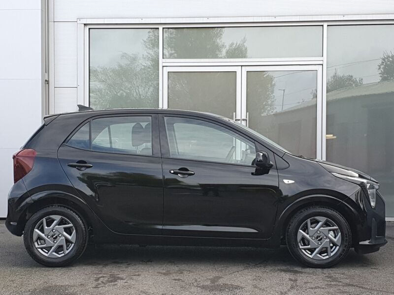More views of Kia Picanto